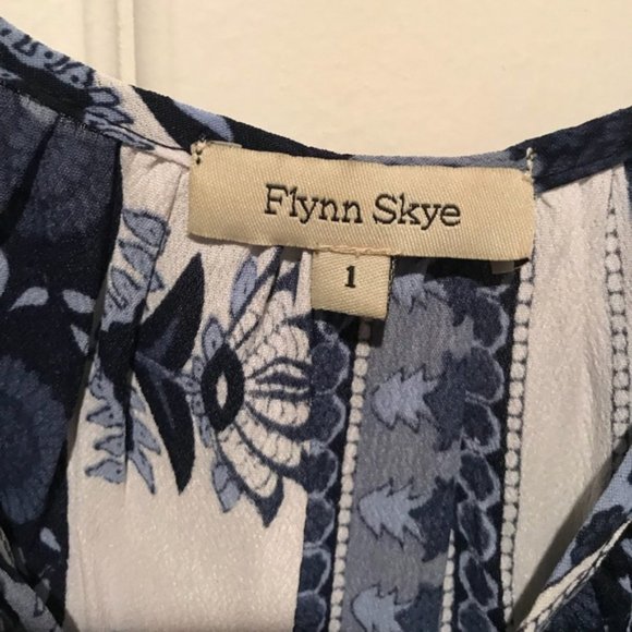 Flynn Skye Mini Dress - Picture 7 of 8